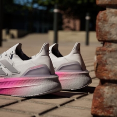 Giày chạy bộ adidas Ultraboost 5 Nam - ID8810