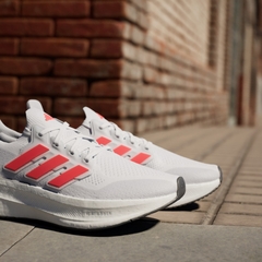 Giày chạy bộ adidas Ultraboost 5 Nam - ID8818