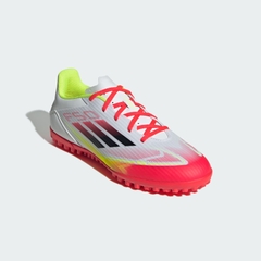 Giày bóng đá adidas F50 Club Unisex - IE1225