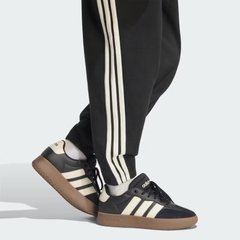 Quần nỉ adidas Kit 3 sọc Nam - KW2359