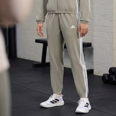 Quần dài tập luyện adidas Essentials 3 sọc Nữ - KT3789