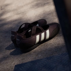Giày thời trang adidas Barreda Mary Jane Nữ - KJ2255