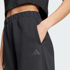 Quần dài adidas City Escape Nữ - JF3415