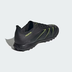 Giày bóng đá adidas Predator League Unisex - JI1133