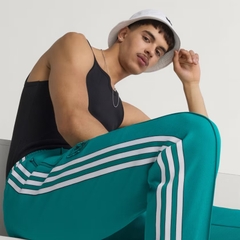 Quần nỉ bóng đá adidas Liverpool FC Terrace Icons Nam - JW5463