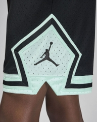Quần short bóng rổ Nam Nike Dri-FIT Sport DX1487-015