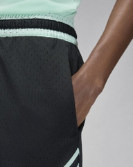 Quần short bóng rổ Nam Nike Dri-FIT Sport DX1487-015