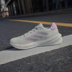 Giày chạy bộ adidas Supernova Stride Nữ - IG8283