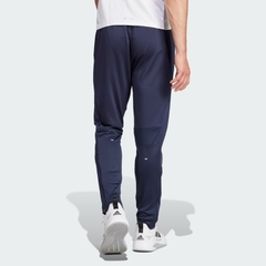 Quần dài chạy bộ adidas Nam IM2493