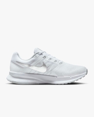 Giày chạy bộ NIKE RUN SWIFT 3 Nữ DR2698-101