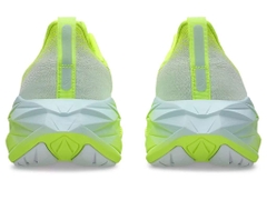 Giày chạy bộ ASICS Nam NOVABLAST 4 1011B693.750