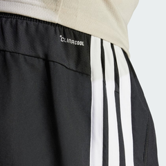 Quần short tập luyện adidas Essentials 3 sọc Nam - JC7718