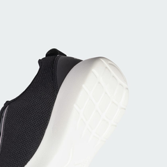 Giày chạy bộ adidas Questeron FW24 Nữ - JJ6418