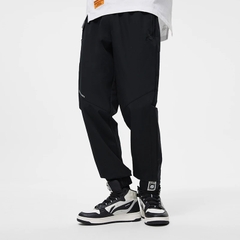 Quần gió Li-Ning Nam AYKT133-1