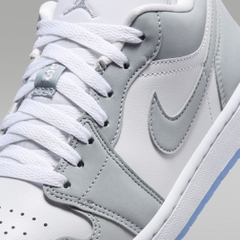 Giày bóng rổ Air Jordan 1 Low Nike Nữ DC0774-105