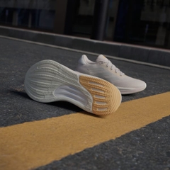 Giày chạy bộ adidas Supernova Stride Nữ - IE4624