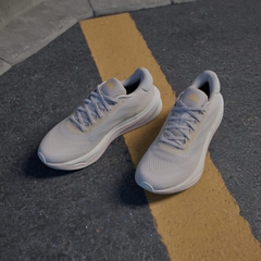 Giày chạy bộ adidas Supernova Stride Nữ - IE4624