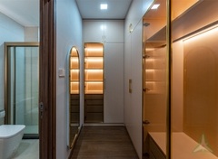 MS HA'S HOUSE