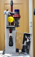 Máy hút bụi không dây DYSON CYCLONE V10 FLUFFY