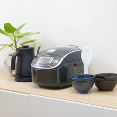 Nồi cơm điện Cao tần IH Áp suất Zojirushi NP-RT05 Chính hãng