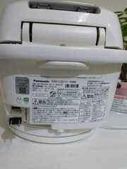 Nồi cơm điện cao tần áp suất Panasonic SR-PB106 1.0 lít màu trắng - Bảo hành 12 tháng