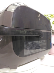 Nồi cơm điện cao tần áp suất IH ZOJIRUSHI NP-WD10 1.0 lít - made in Japan