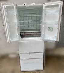 Tủ lạnh 6 cánh mặt gương cảm ứng TOSHIBA GR-M550FW(ZW) Hàng nội địa Nhật mới 97% Thể tích 551L