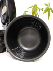 Nồi cơm điện cao tần áp suất IH Zojirushi 1 lít Nhật Bản 97% 2nd