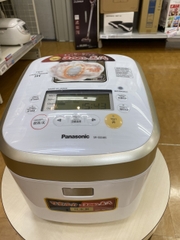 Nồi cơm điện Panasonic SR-SSS185 220V Made in Japan dung tích 1.8L mới nguyên thùng