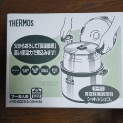 Mặt thùng KPS-6001 BK ghi dung tích 6 L và nhóm 7–9 người.