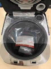Nồi cơm điện cao tần áp suất IH 1.8 lít SR-SPA188 Panasonic