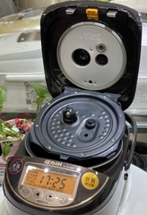 Nồi Cơm Điện Cao Tần Áp Suất Zojirushi NP-ZC10KS Nội địa Nhật 2nd Mới 97% phiên bản đặc biệt