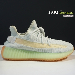 Giày Sneakers Adidas Yeezy Boost 350 V2 Xanh Đế Cam