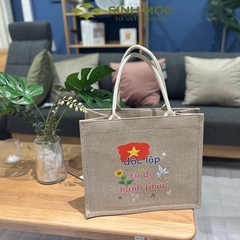Túi xách vải linen in cờ Việt Nam Độc lập – Tự do – Hạnh phúc - M3304