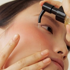 Cách dùng dầu tẩy trang cho da sạch sâu không nổi mụn