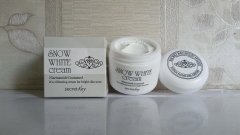 KEM DƯỠNG TRẮNG DA SNOW WHITE MILKY PACK