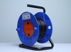 Ổ Cắm Rulo LiOA 50M QT50-3-15A 3 Lõi 3 Chấu Có Tiếp Địa