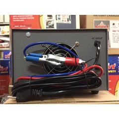 Sạc Tự Động Robot 30A