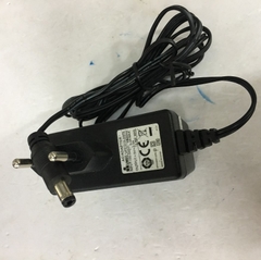 Adapter Original UMEC 5V 2.5A 12.5W UP0121A-05PE Power Supply Connector Size 5.5mm x 2.5mm