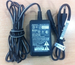 Adapter Original Sony AC-L200