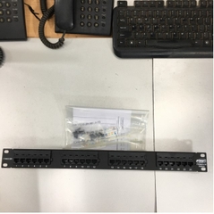Thanh Trung Chuyển Đấu Nối Commscope AMP 0-0406330-1 24 Port Patch Panel CAT 5E UTP 1U