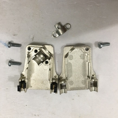 Vỏ Ốp Kim loại Lỗ Luồn Cáp Cong 45 Độ Đầu Hàn FMK Series Die Cast Zinc Angled D-sub Connector Backshell 9 Way Strain Relief
