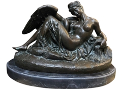 Leda và Thiên Nga – Khúc Giao Hòa Của Thần Thoại Và Dục Cảm - J.B Deposse Paris.