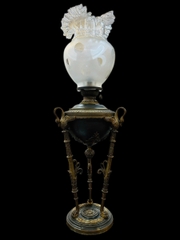 “La Lumière du Temps – Ánh Sáng Vượt Thời Gian”