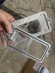 Khuôn vào ron iPhone X/XS - Vặn ốc