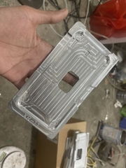 Khuôn vào kính iPhone XR/11