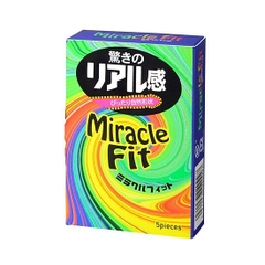 Bao cao su Sagami Miracle Fit (hộp 5 cái)