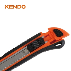 Dao rọc giấy 18mm thân bằng nhựa ABS và TPR Kendo - 30937