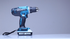 Máy khoan vặn vít dùng Pin (18V) Makita DF488DWAE