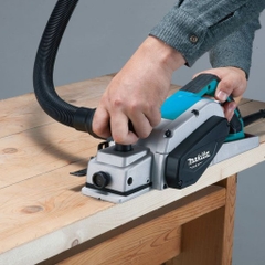 Máy bào 82mm dùng điện 750W Makita M1100B